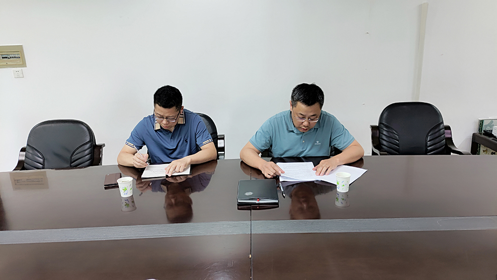 市交通運輸局總工程師李奎同志作黨史學習教育專題黨課